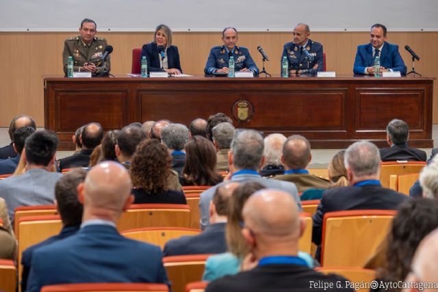 La alcaldesa apuesta por Caetra para liderar el diseño y desarrollo de soluciones de primer nivel en Defensa - 1, Foto 1