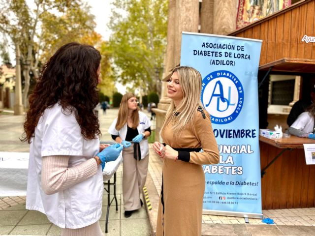 Adilor celebra el Día Mundial de la Diabetes con diferentes actividades para concienciar a los lorquinos sobre esta enfermedad - 1, Foto 1