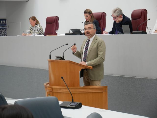 Albaladejo: A pesar de que Sánchez nos castiga con la peor financiación, el Gobierno regional trabaja para que todos los centros educativos hagan frente a sus gastos corrientes - 1, Foto 1