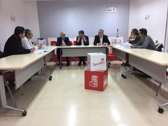 El PSOE propone que se incluyan en el IRPF reducciones fiscales a las inversiones en energías renovables en viviendas y en movilidad sostenible - 2, Foto 2