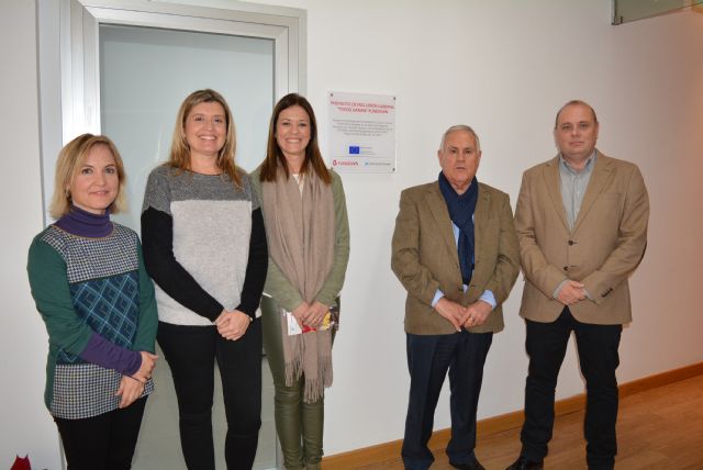 La alcaldesa visita la sede del proyecto Todos Ganan de Fundown en Águilas - 1, Foto 1