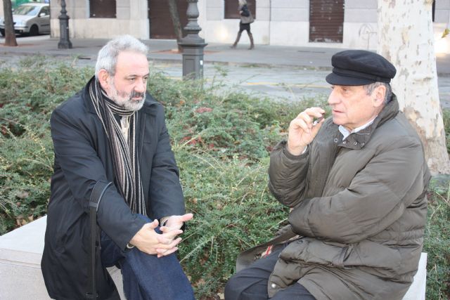 El profesor de la UMU Pedro Luis Ladrón de Guevara encuentra el primer relato autógrafo del escritor Claudio Magris, premio Príncipe de Asturias y doctor honoris causa por la UMU - 1, Foto 1