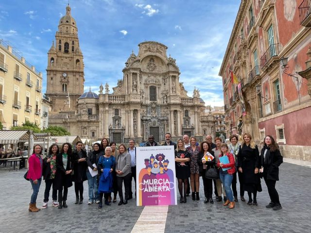 El Ayuntamiento conmemora el Día Internacional del Migrante para promover la plena inclusión del colectivo en la sociedad - 1, Foto 1