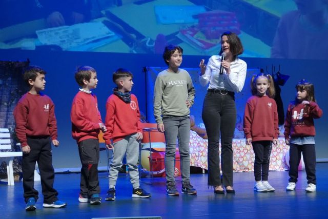 Más de 1.200 escolares aprenden interpretación con el Taller de Mímica de la concejalía de Educación - 1, Foto 1