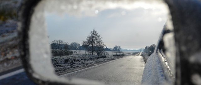 Usar gafas de sol, imprescindible para conducir con nieve - 1, Foto 1