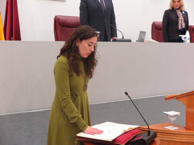 Mayoría de mujeres en la Asamblea Regional, tras la incorporación de Helena Vidal como diputada autonómica - 1, Foto 1