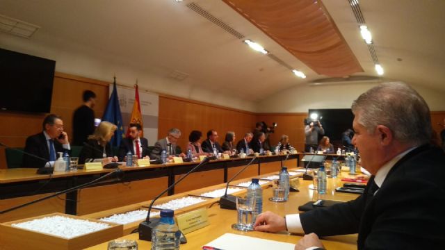 Vélez asiste en Madrid a la reunión de coordinación convocada por Grande-Marlaska para reforzar las políticas de Interior - 2, Foto 2