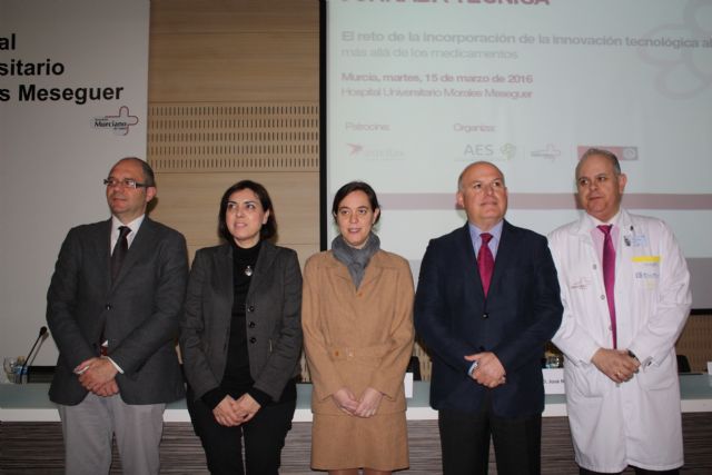 Jornada El reto de la incorporación de la innovación técnica al sistema sanitario - 1, Foto 1