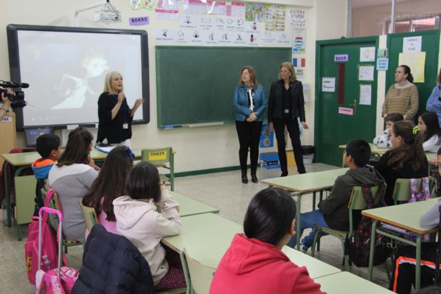 El Ayuntamiento forma en igualdad a los alumnos de los  colegios de San Pedro del Pinatar - 2, Foto 2