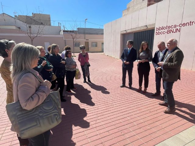 Los vecinos de Beniaján exigen, otra vez, la apertura del centro cultural tras los incumplimientos del gobierno socialista - 1, Foto 1