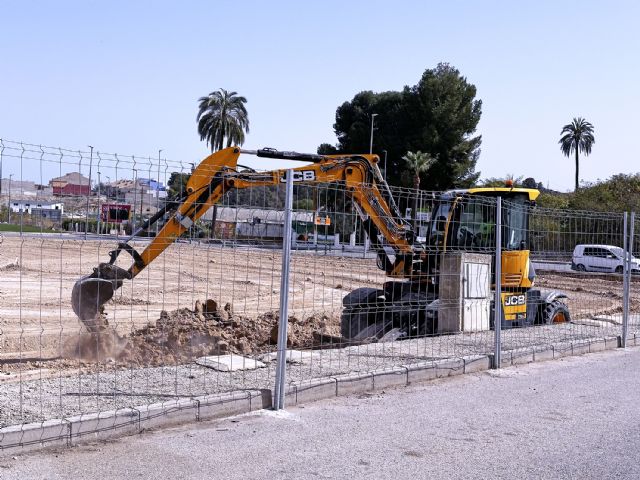 Comienzan las obras para la construcción de un parque comercial con un Mcdonalds y un supermercado - 3, Foto 3