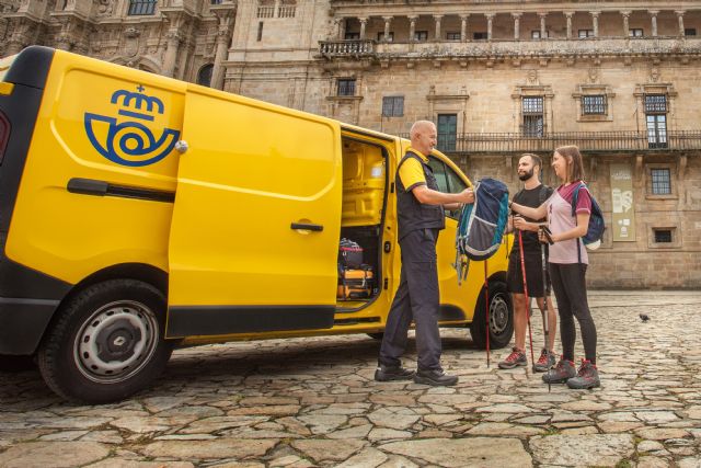 Correos facilita el transporte de mochilas a los peregrinos murcianos en las principales rutas del Camino de Santiago - 1, Foto 1