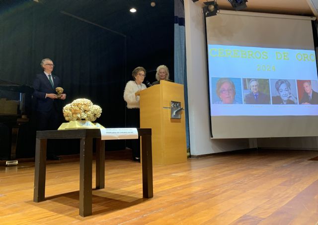 Entregan los premios ´Cerebros de Oro´ a Rocío Álvarez y a Tomás Fuertes - 1, Foto 1