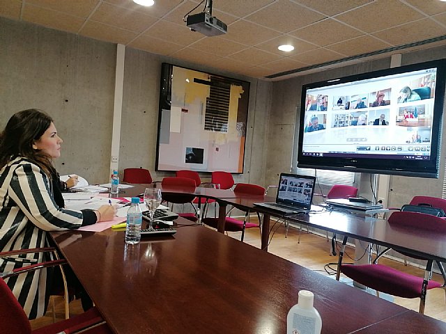 Los centros educativos podrán avanzar contenido, pero evaluarán solo los impartidos antes de la suspensión de las clases - 1, Foto 1