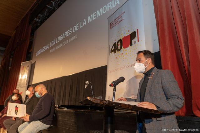 Un millar de personas siguieron el estreno del documental ´Cartagena: los lugares de la Memoria´ - 1, Foto 1