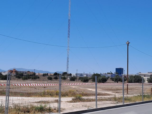 Los vecinos no pueden acceder al Parque de la Emisora - 1, Foto 1