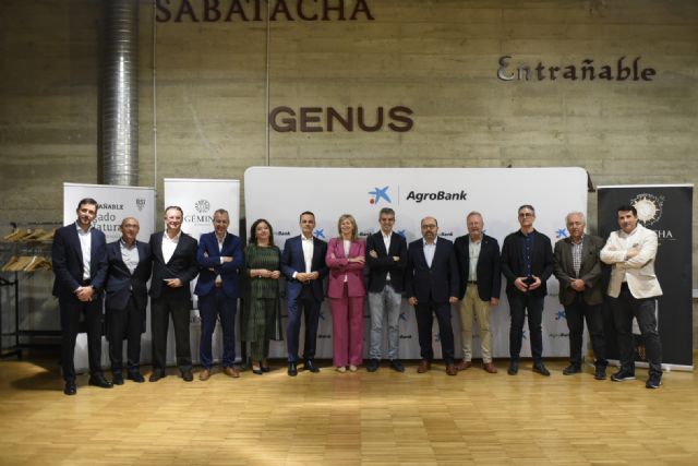 CaixaBank y elBullifoundation celebran una jornada formativa sobre el sector vitivinícola en Jumilla - 4, Foto 4