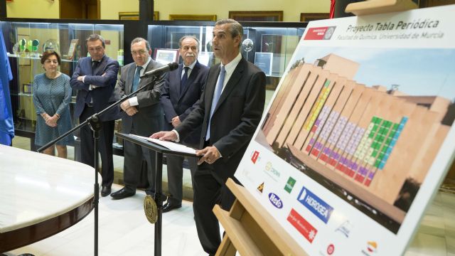 UMU instalará en la fachada de la Facultad de Química la Tabla Periódica más grande del mundo - 2, Foto 2