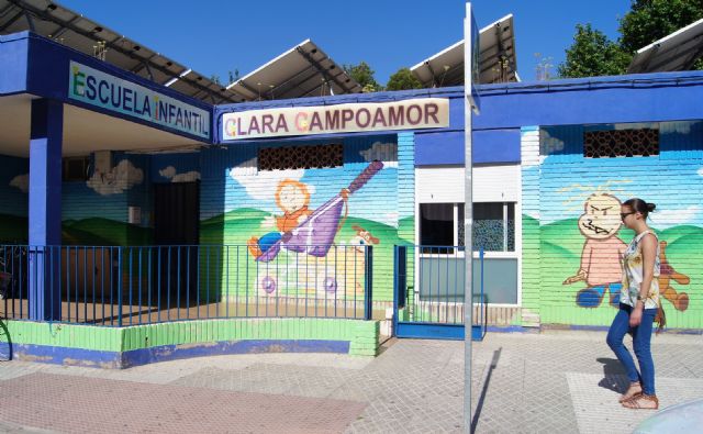 Admitidas todas las solicitudes presentadas en el proceso de admisión de alumnos en la Escuela Municipal Clara Campoamor para el curso 2019/20, Foto 1