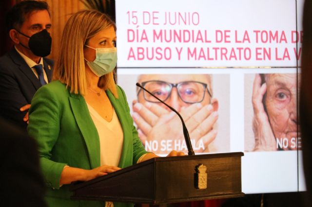 Murcia celebra el Día Mundial de toma de conciencia del Abuso y Maltrato en la vejez reivindicando el buen trato hacia las personas mayores - 4, Foto 4