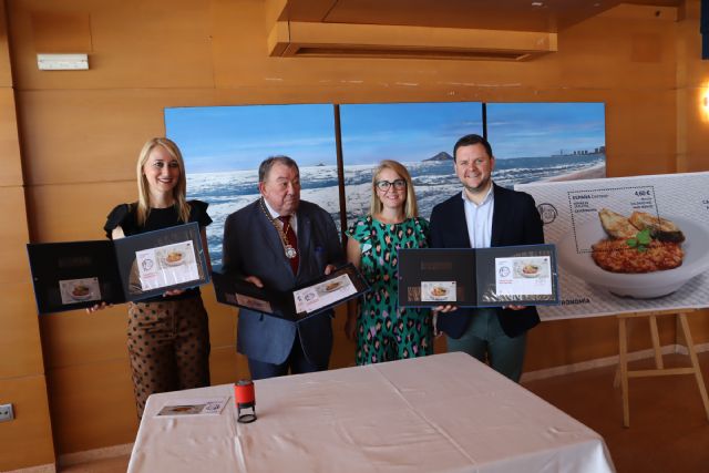 San Pedro del Pinatar acoge la presentación de un sello dedicado al Caldero del Mar Menor - 1, Foto 1