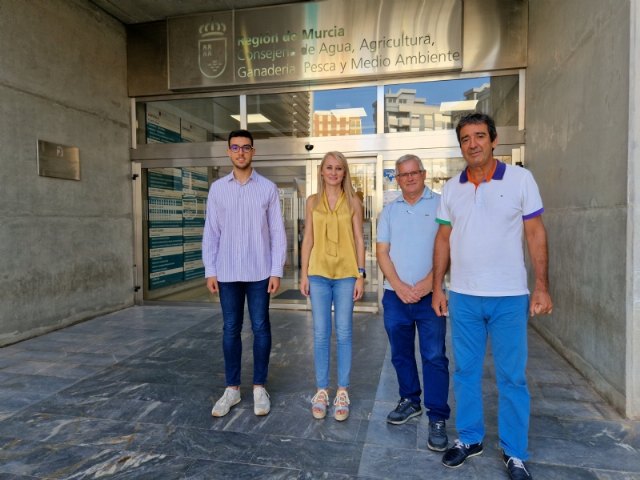 La alcaldesa de Alhama traslada al consejero de Medio Ambiente la necesidad de rehabilitar el antiguo sanatorio de Sierra Espua, Foto 3