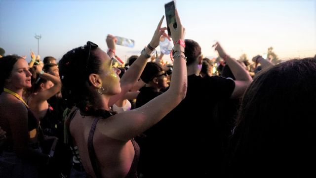 Más de 8.000 personas disfrutaron en Los Alcázares del 'Veraneando FEST' - 2, Foto 2