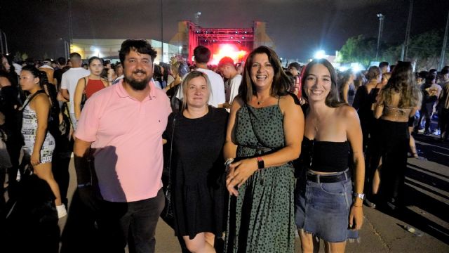 Más de 8.000 personas disfrutaron en Los Alcázares del 'Veraneando FEST' - 3, Foto 3