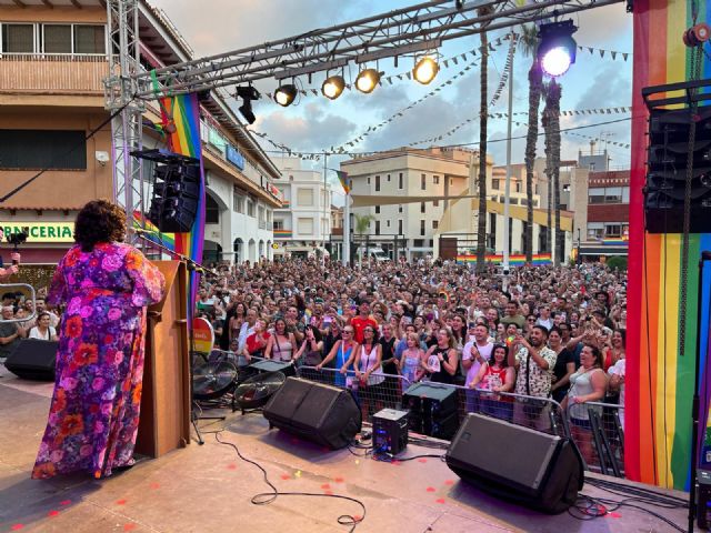 Los Alcázares consigue hacer vibrar a más de 4.000 personas con el orgullo del Mar Menor - 2, Foto 2