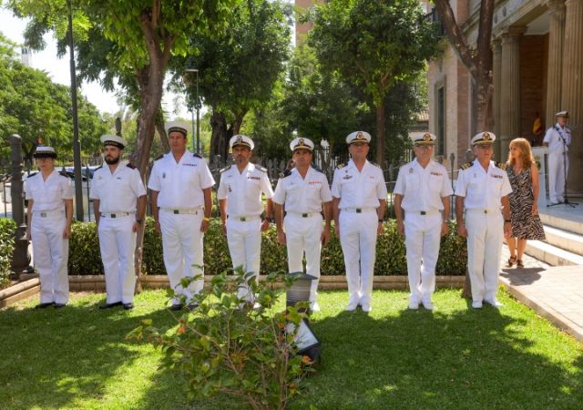 España. Sevilla . El emotivo homenaje de la Armada Española a los héroes de Filipina y Cuba en la Comandancia de Marina en Sevilla - 2, Foto 2