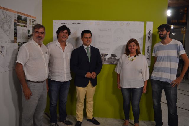 El Colegio de Arquitectos expone el proyecto ganador y los trabajos presentados para rediseñar el Parque Almansa de San Javier - 3, Foto 3