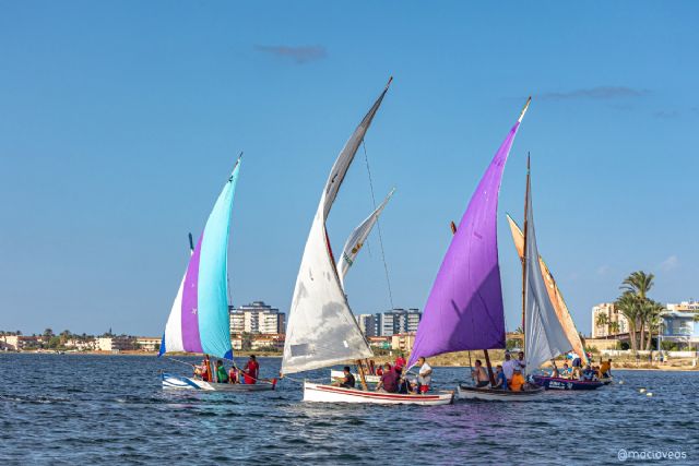 Veleros latinos dejan un estampa de otra época en la regata de La Manga del Mar Menor - 1, Foto 1