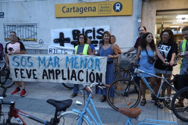 Los colectivos a favor de la movilidad sostenible activa preparan una gran bicifestación - 1, Foto 1