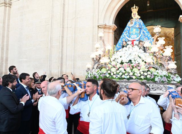 López Miras resalta la importancia de “seguir transmitiendo las tradiciones de la Región de Murcia de generación en generación” - 1, Foto 1