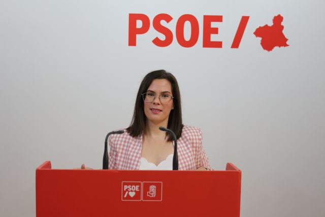 Toñi Abenza: “López Miras regala 400 millones cada año a los que más tienen mientras castiga al 98% de la población con peores servicios públicos” - 1, Foto 1