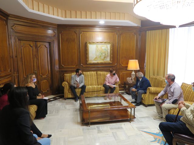 Visita de la EAPN a la Asamblea Regional - 1, Foto 1