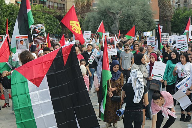 Murcia se paraliza ante una multitudinaria manifestación de Apoyo al Pueblo Palestino - 1, Foto 1