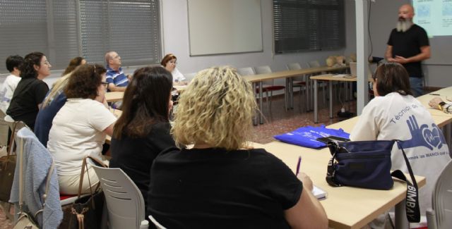 Los delegados de SAE educan a la población en la técnica de RCP - 1, Foto 1