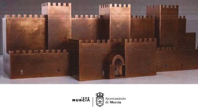 El Ayuntamiento impulsa la accesibilidad con una maqueta tiflológica al aire libre de la Muralla de Murcia - 3, Foto 3