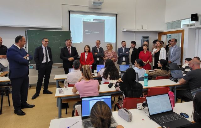 Los 220 alumnos de Enfermería de la UMU en Cartagena arrancan con normalidad el curso en las nuevas instalaciones - 2, Foto 2