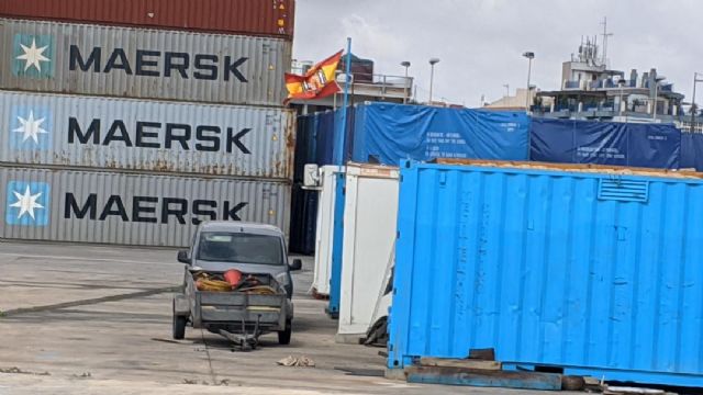 El PSOE de la Región de Murcia exige la retirada de una bandera franquista en el Puerto de Cartagena - 3, Foto 3