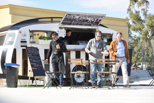 Entra en funcionamiento el Food Truck del campus de Ciencias de la Salud - 2, Foto 2