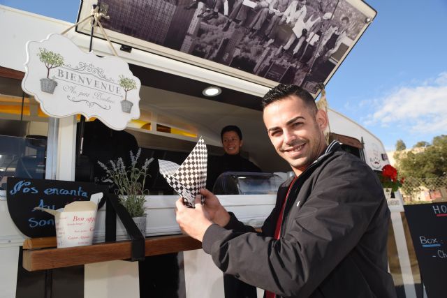 Entra en funcionamiento el Food Truck del campus de Ciencias de la Salud - 5, Foto 5