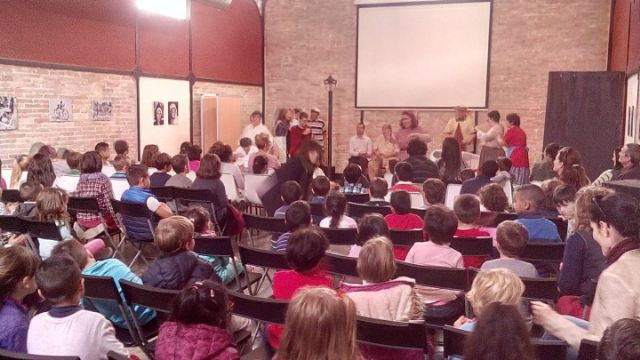 El grupo de teatro Candilejas presenta su obra La leyenda del príncipe del mar en La Estación de Beniaján - 1, Foto 1