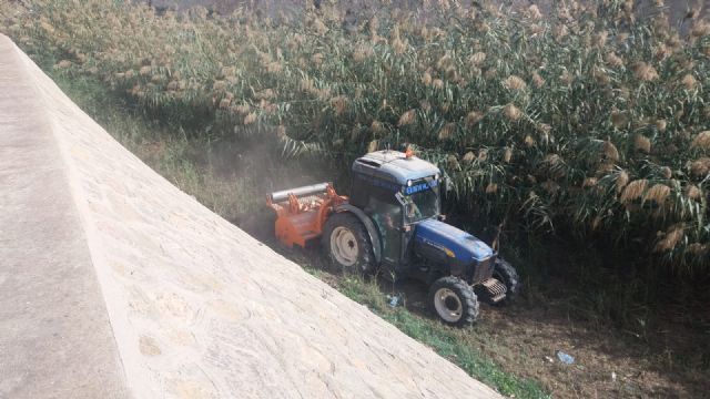 La CHS ya trabaja en la recuperación de la capacidad hidráulica de ríos y ramblas de la cuenca - 5, Foto 5