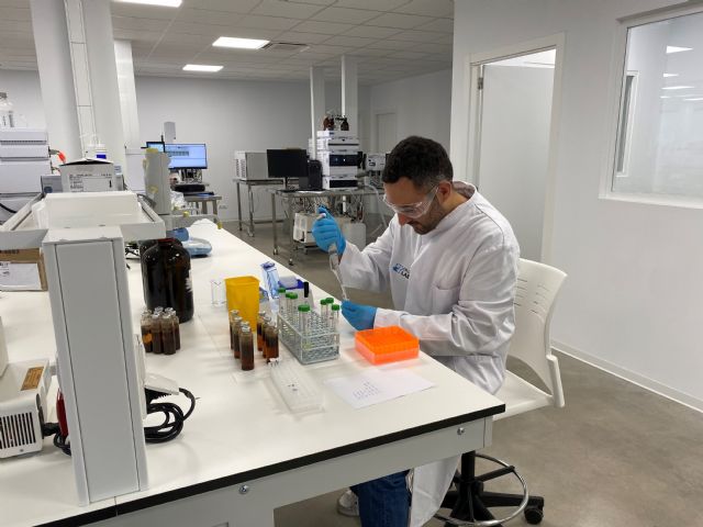 El laboratorio alemán Lippert elige a Grupo Caliche para abrir su sede en España - 2, Foto 2