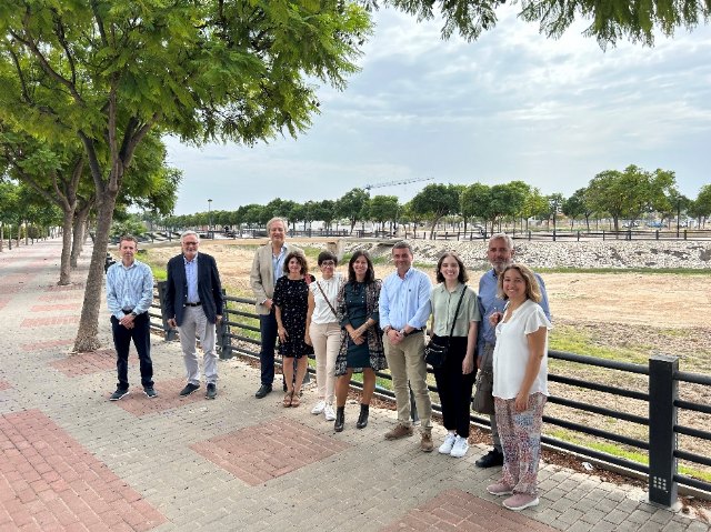 La Fundación Biodiversidad visita Torre Pacheco para conocer los avances del proyecto de renaturalización de la Rambla Sur - 1, Foto 1