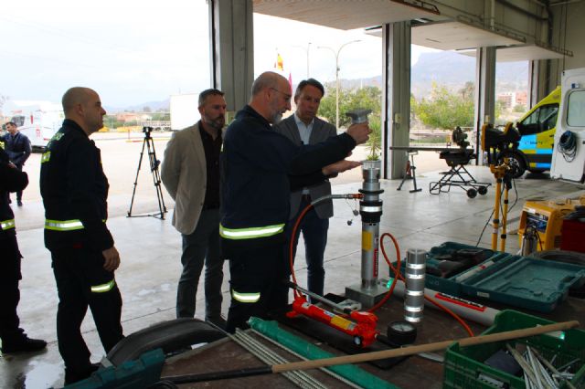 El Ayuntamiento envía a Paiporta la Unidad de Consolidación de Estructuras en Emergencias y Catástrofes del Servicio de Emergencias y Protección Civil de Lorca - 3, Foto 3