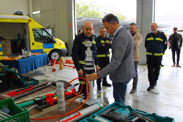 El Ayuntamiento envía a Paiporta la Unidad de Consolidación de Estructuras en Emergencias y Catástrofes del Servicio de Emergencias y Protección Civil de Lorca - 4, Foto 4