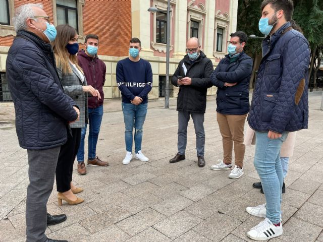 Los universitarios pagarán 180 euros más al año por ir a clase en transporte público - 1, Foto 1